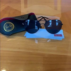 Ray ban aviator sunglasses